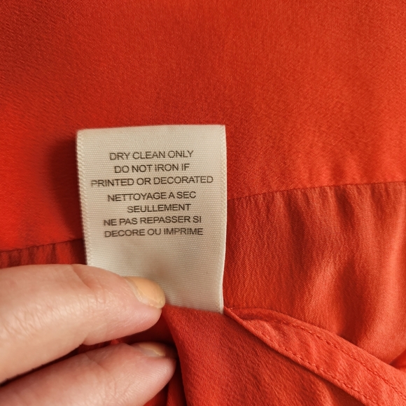 Equipment 100% silk button down size large - Picture 7 of 14